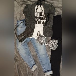 PINK AE Struggle is Real size small bundle